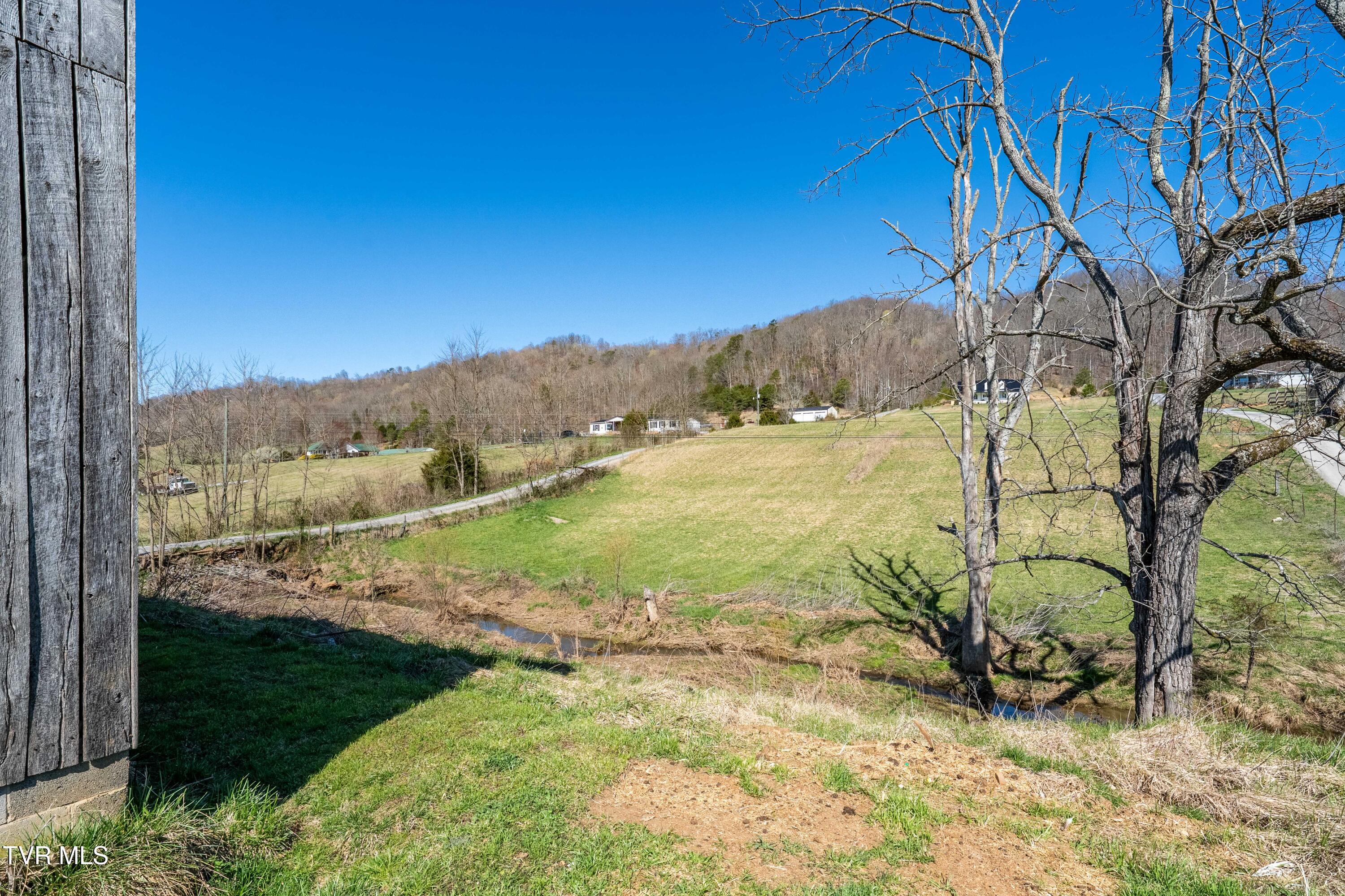 3233 Stanley Valley Road Surgoinsville, TN 37873 - Photo 100 of 104 3223 Stanley Valley Rd-55