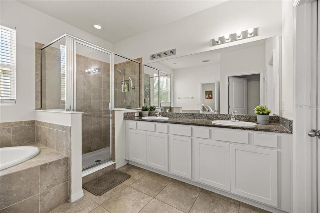 5608 Southwest 50th Court Ocala, FL 34474 - Photo 12 of 33