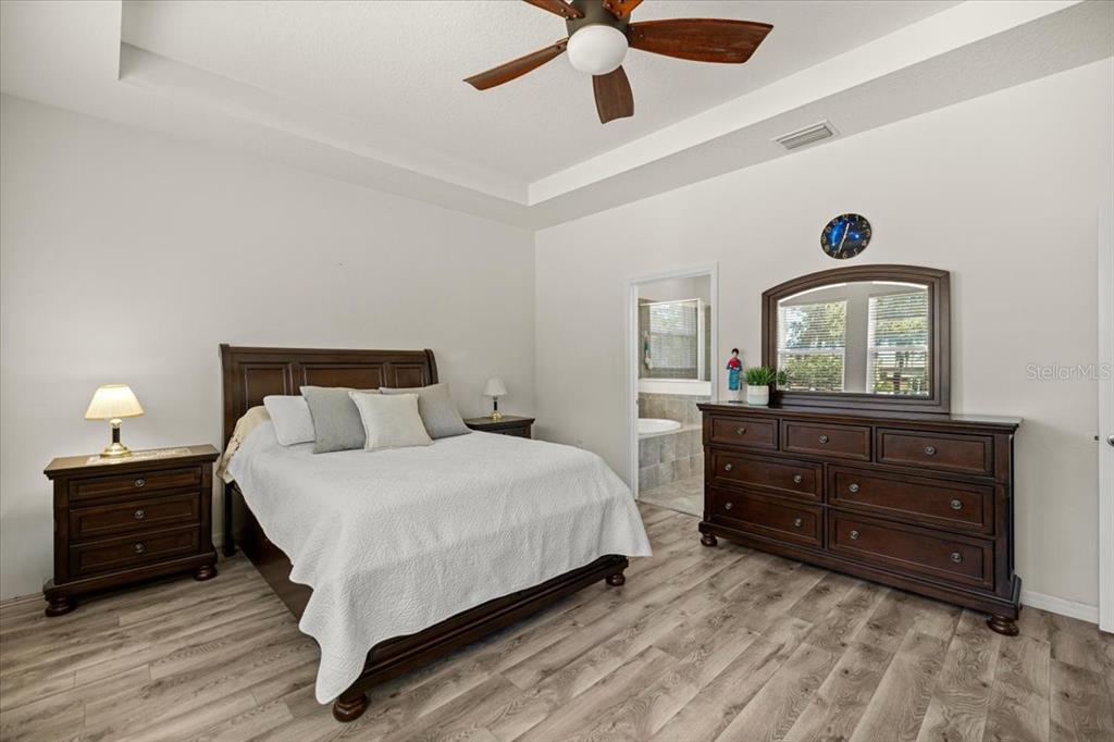 5608 Southwest 50th Court Ocala, FL 34474 - Photo 10 of 33