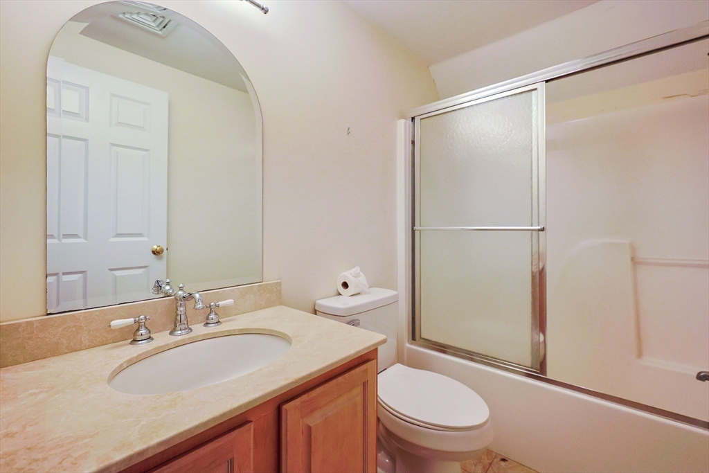 9 Hillside Avenue Milford, MA 01757 - Photo 23 of 39