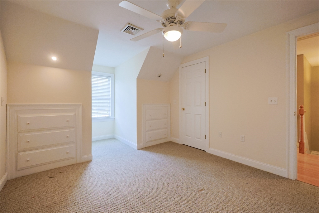 9 Hillside Avenue Milford, MA 01757 - Photo 25 of 39