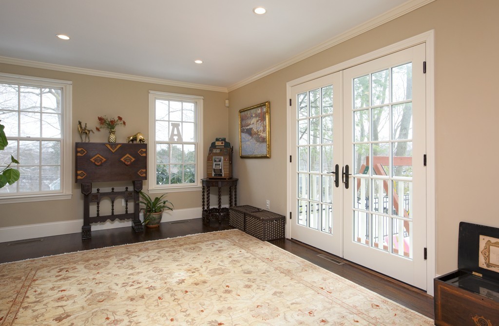50 Robinhood Road Winchester, MA 01890 - Photo 8 of 24 Gallery Image 8