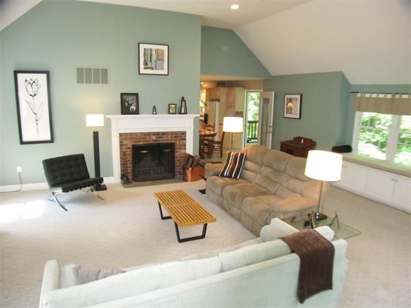 37 Patch Hill Road Boxborough, MA 01719 - Photo 3 of 22 a living room with furniture and a fireplace