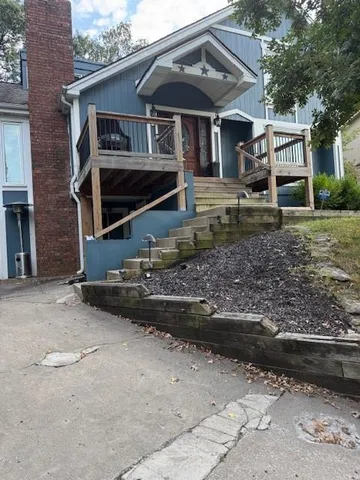 $340,000 | 201 Northwest Hackberry Street, Lee's Summit, MO 64064