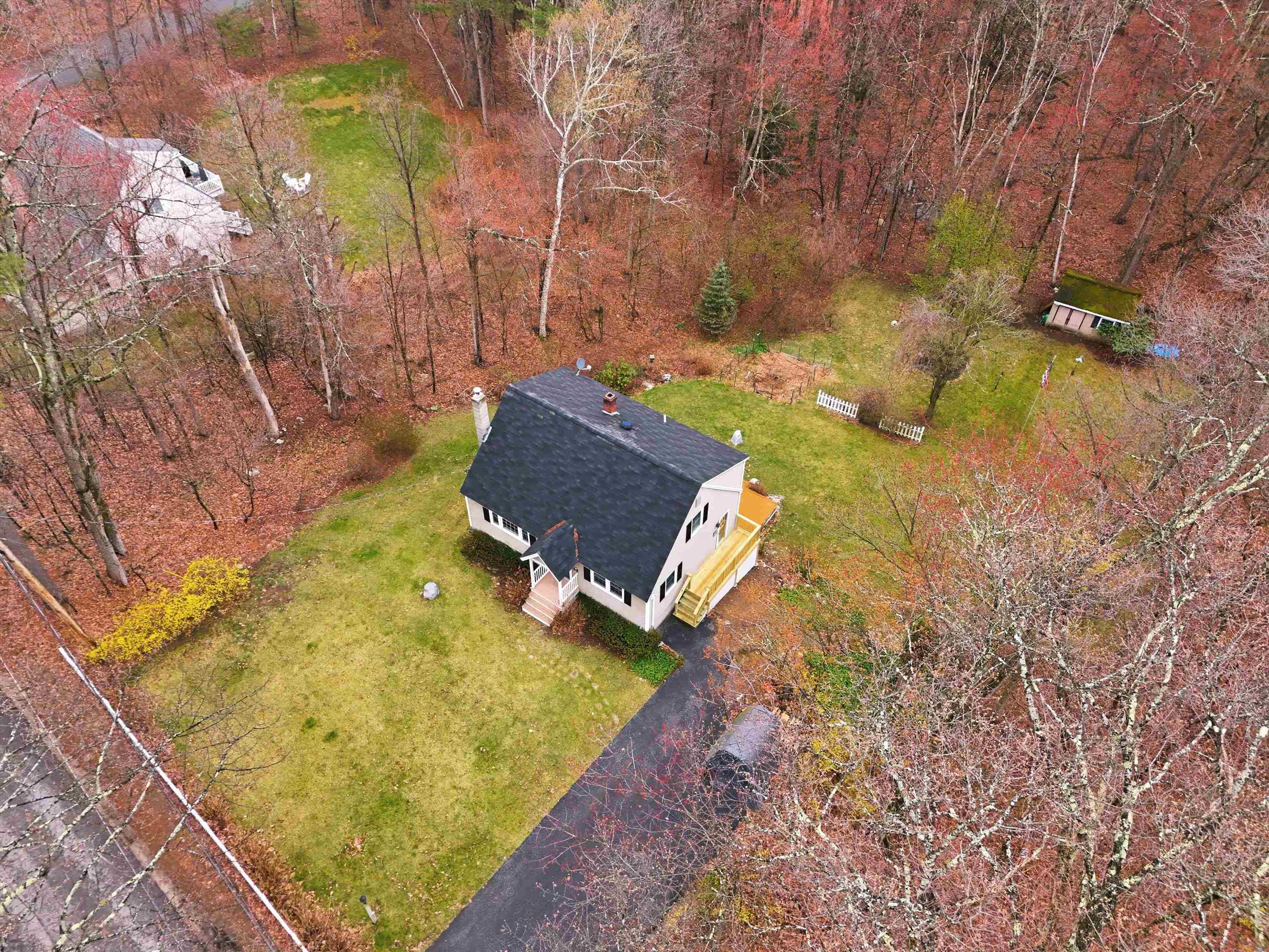 24 Fordway Extension Windham, NH 03087 - Photo 7 of 43