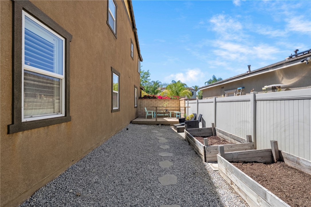 25432 Lone Acres Road Menifee, CA 92584 - Photo 44 of 65 Side yard