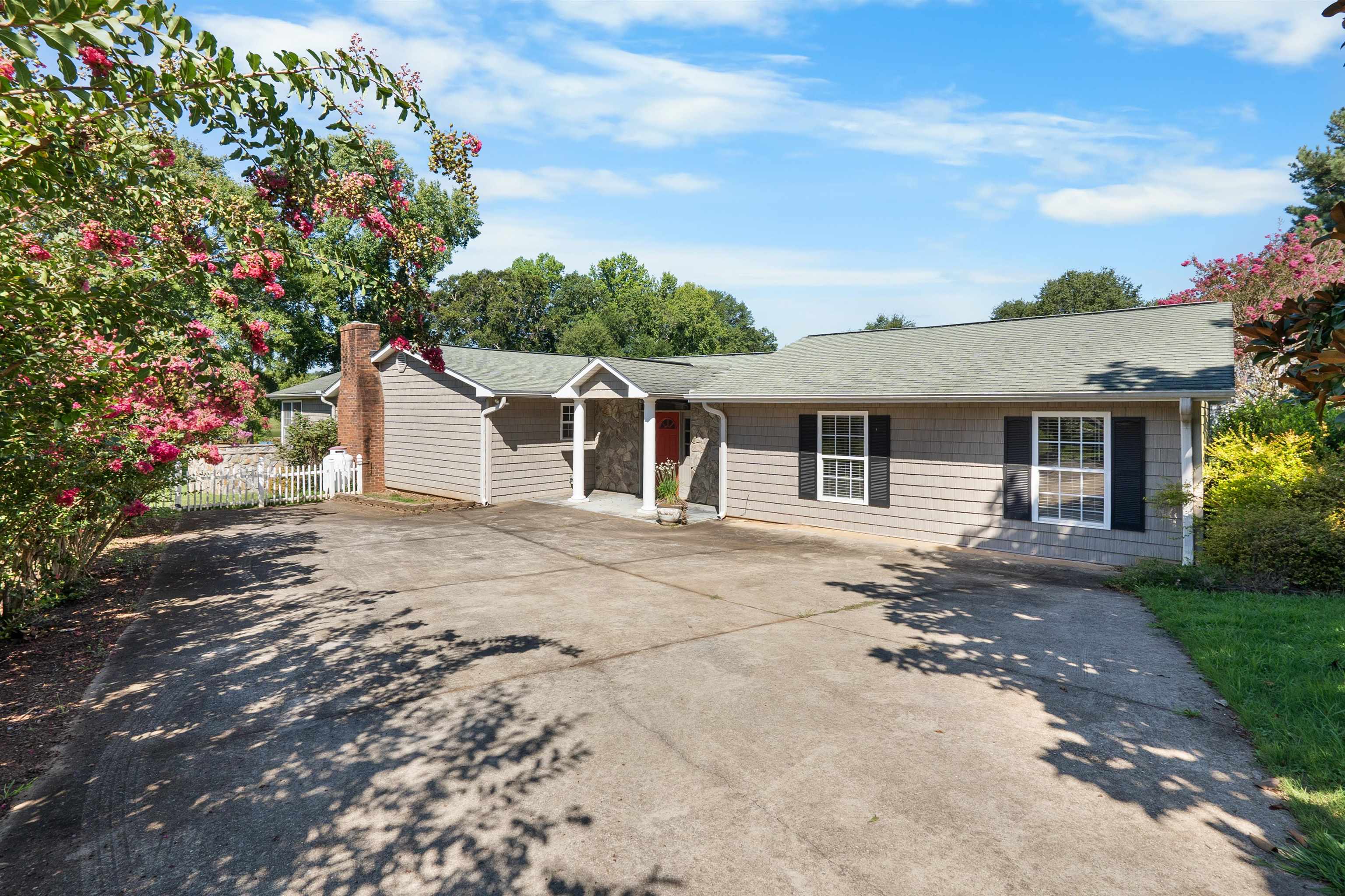 423 Coggins Shore Inman, SC 29349 - Photo 20 of 27
