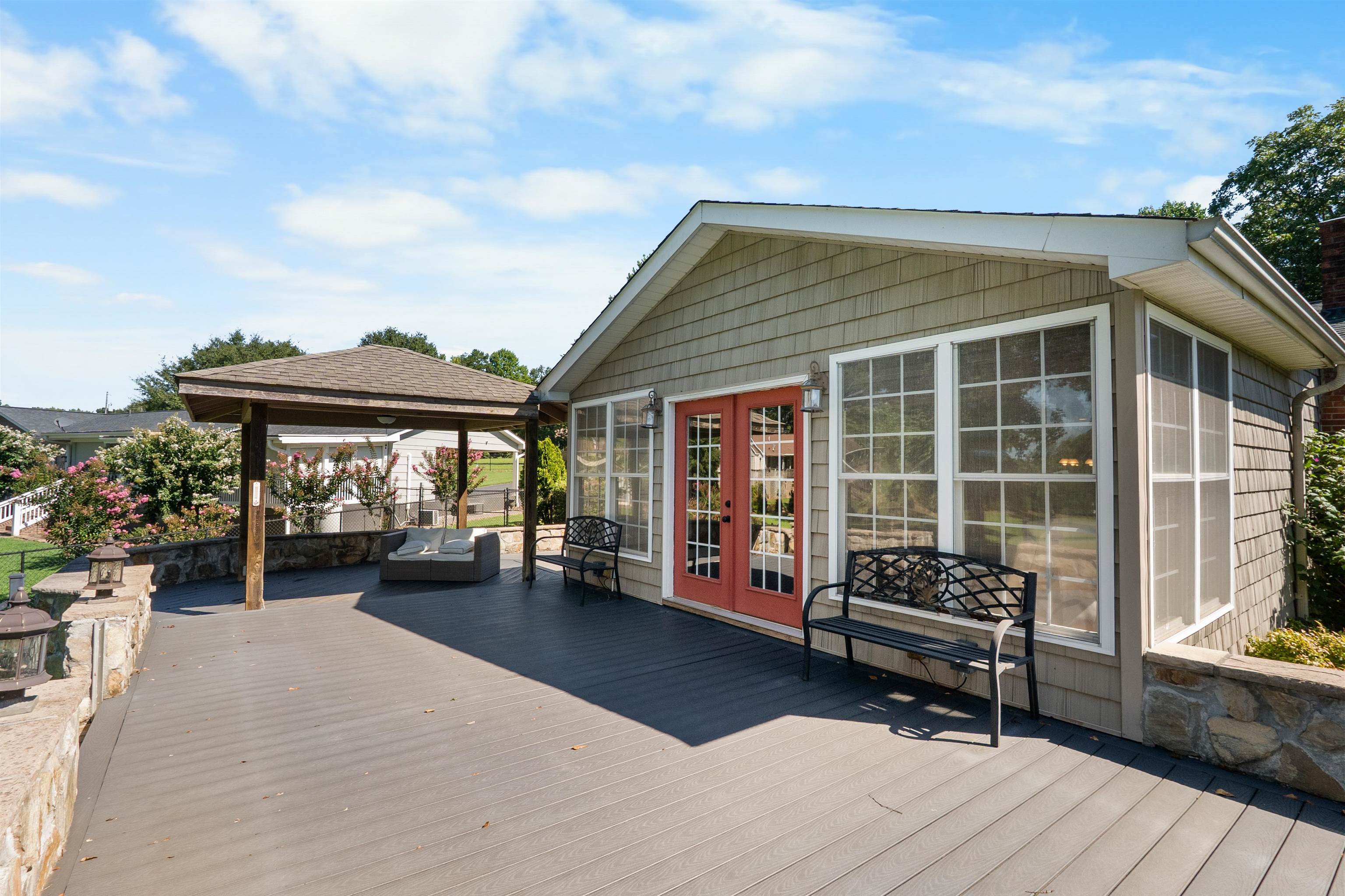 423 Coggins Shore Inman, SC 29349 - Photo 4 of 27