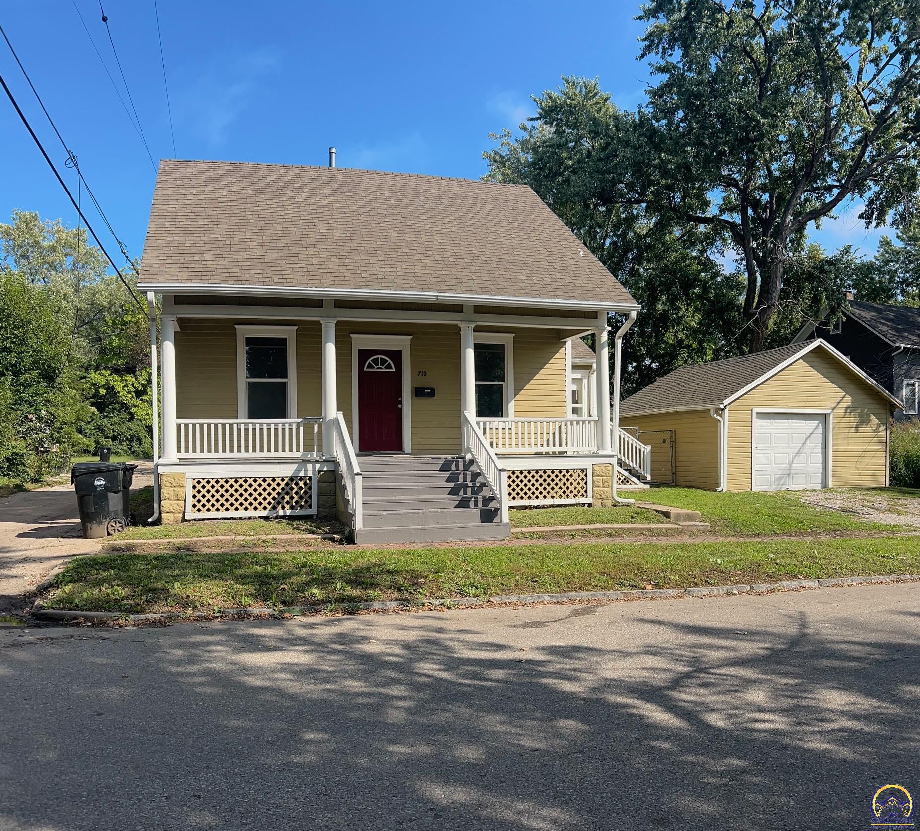 710 Southwest 13th Street Topeka, KS 66612 - Photo 1 of 1
