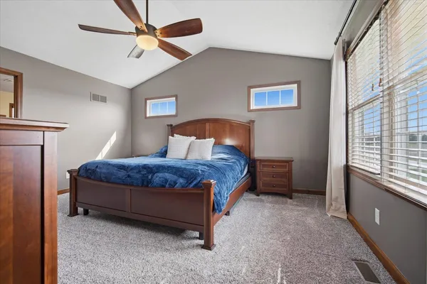 $405,000 | 1101 North Pine Street, El Paso, IL 61738