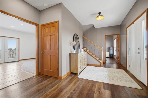 $405,000 | 1101 North Pine Street, El Paso, IL 61738