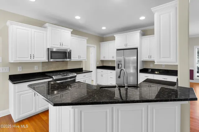 $625,000 | 3512 Cranberry Lane, New Bern, NC 28562