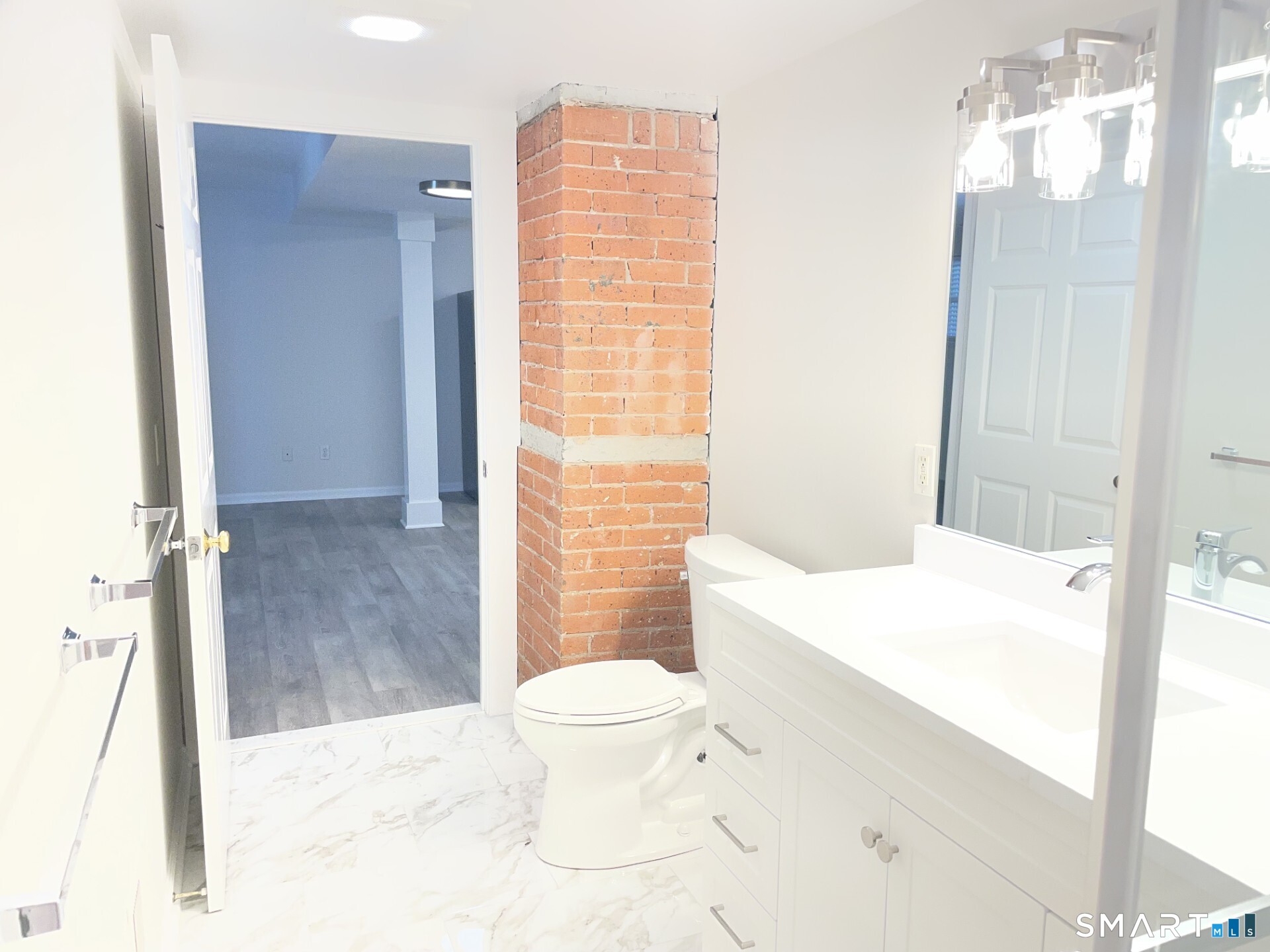 9 Nashville Road, Unit 1A Bethel, CT 06801 - Photo 14 of 18