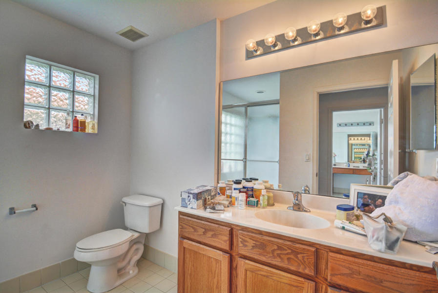 1006 Center Stone Lane Riviera Beach, FL 33404 - Photo 17 of 28 17