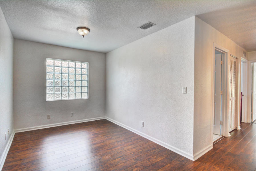 1006 Center Stone Lane Riviera Beach, FL 33404 - Photo 19 of 28 19