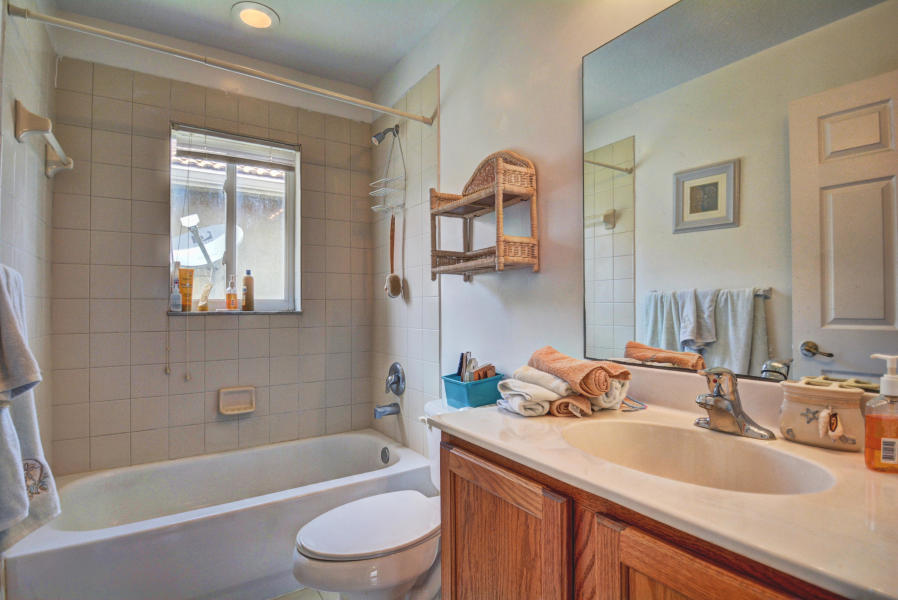 1006 Center Stone Lane Riviera Beach, FL 33404 - Photo 20 of 28 20