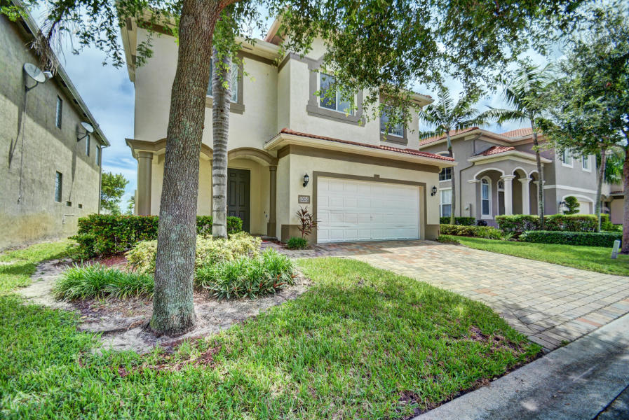 1006 Center Stone Lane Riviera Beach, FL 33404 - Photo 3 of 28 3