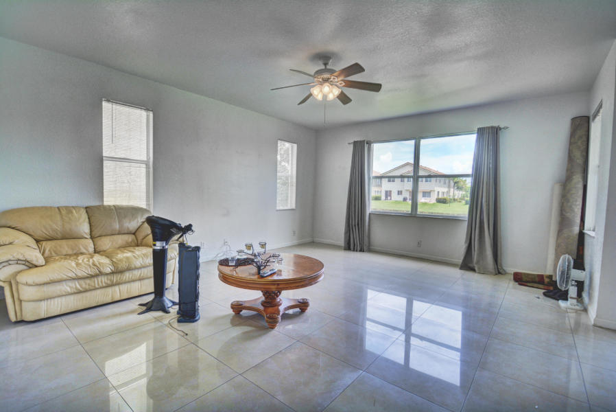 1006 Center Stone Lane Riviera Beach, FL 33404 - Photo 7 of 28 7