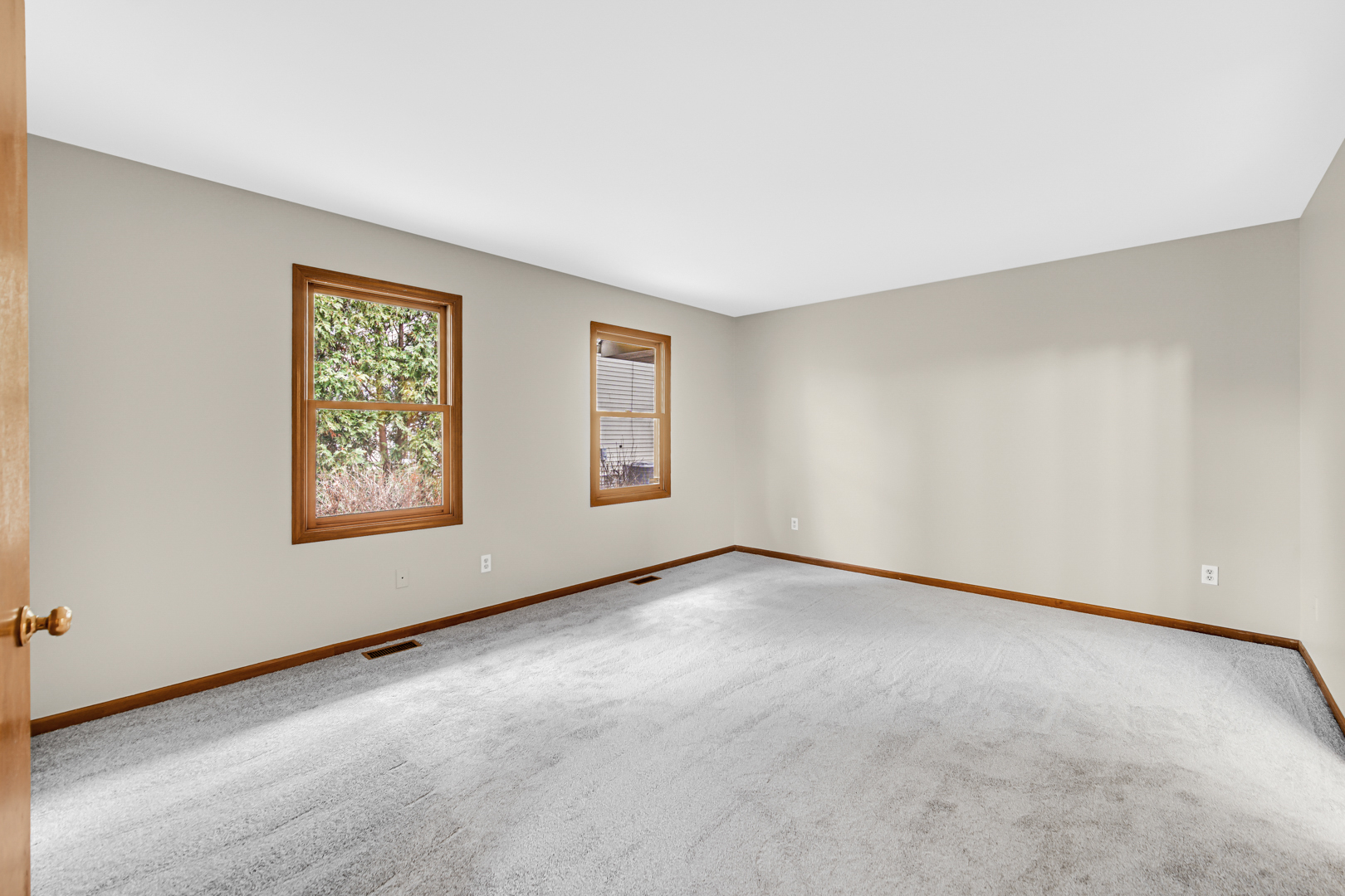 2420 Harbor Court Aurora, IL 60504 - Photo 12 of 22