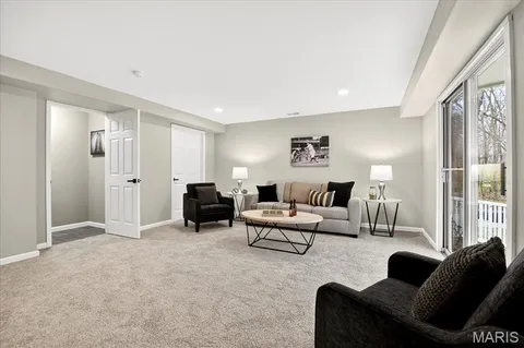 $425,000 | 1808 Westlake Court, Pacific, MO 63069