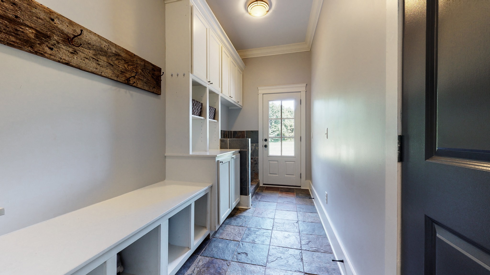 159 Coldstream Road Murfreesboro, TN 37127 - Photo 21 of 34 a hallway with cabinets