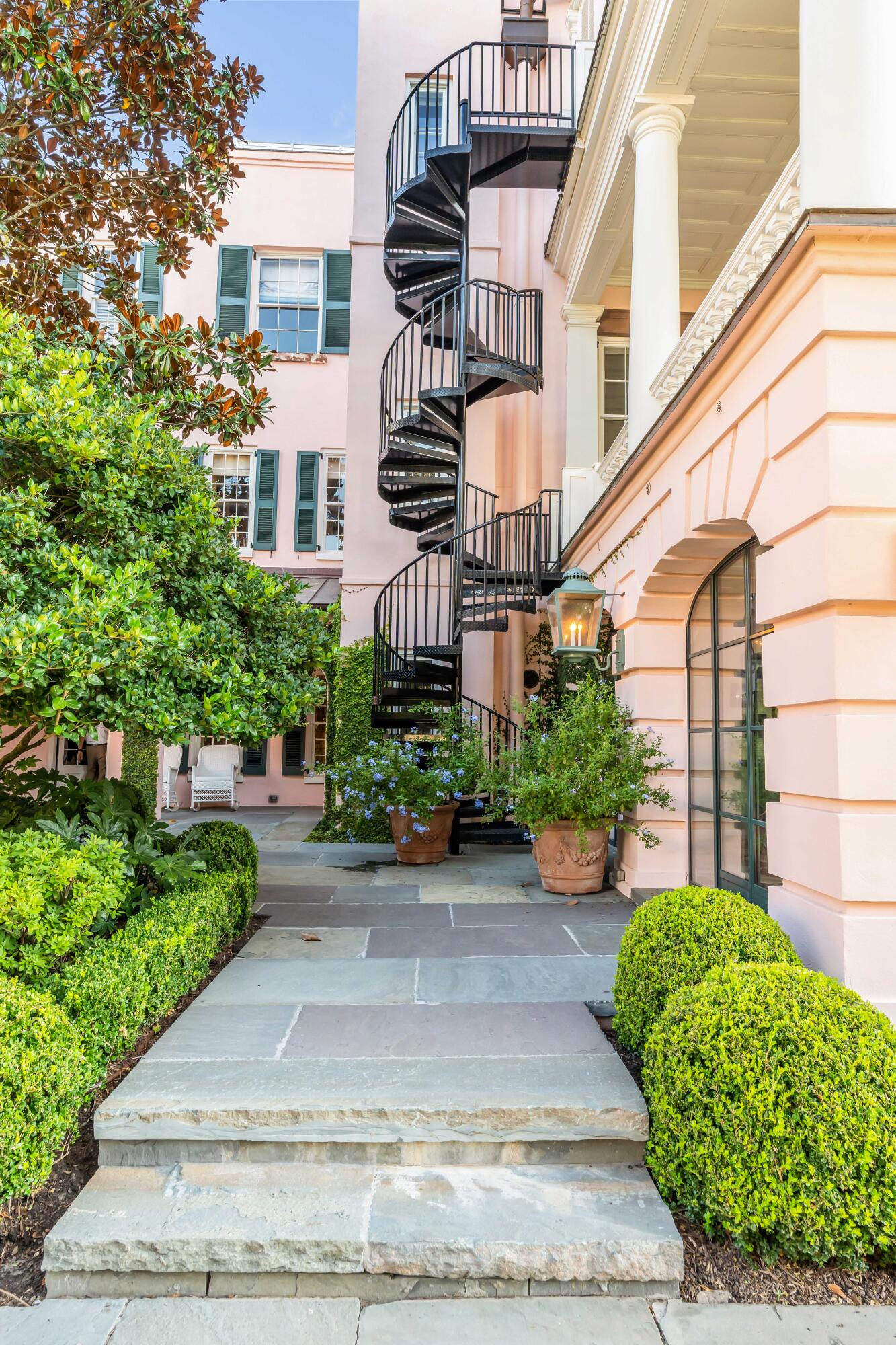 5 East Battery Charleston, SC 29401 - Photo 41 of 67 Back Staircase
