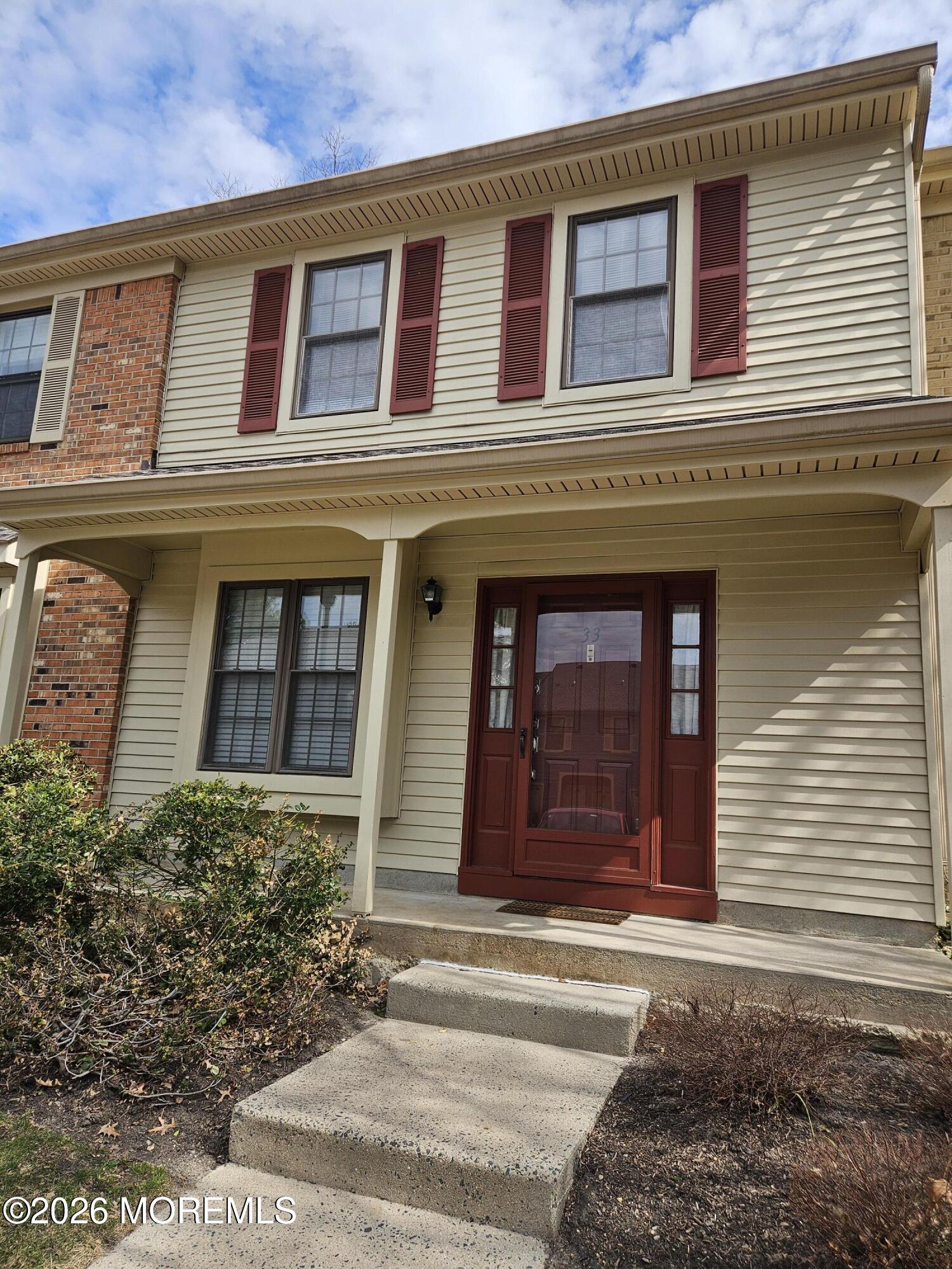 33 Balmoral Court Matawan, NJ 07747 - Photo 1 of 20 a front view of a house