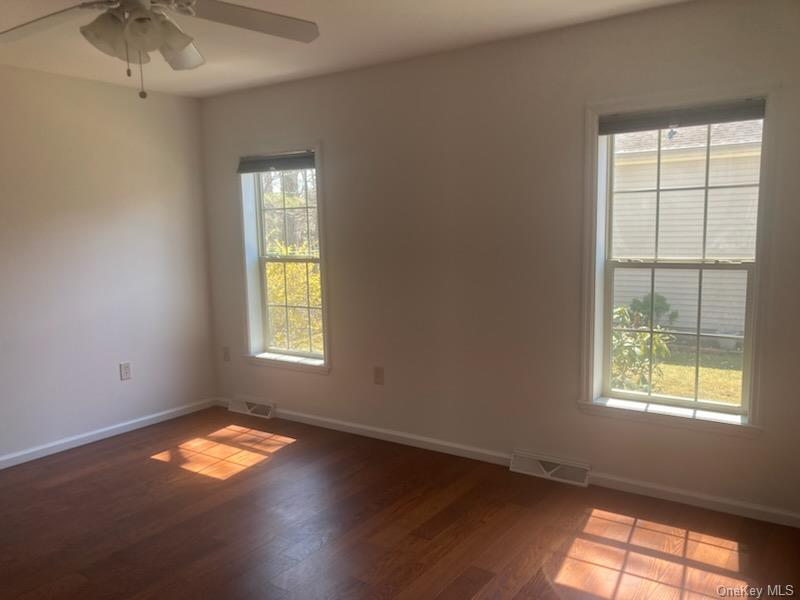 1661 Old Country Road, Unit 516 Riverhead, NY 11901 - Photo 17 of 24