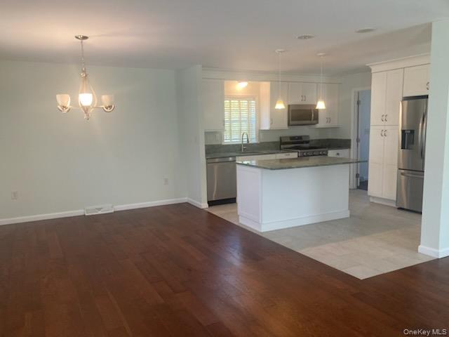 1661 Old Country Road, Unit 516 Riverhead, NY 11901 - Photo 10 of 24