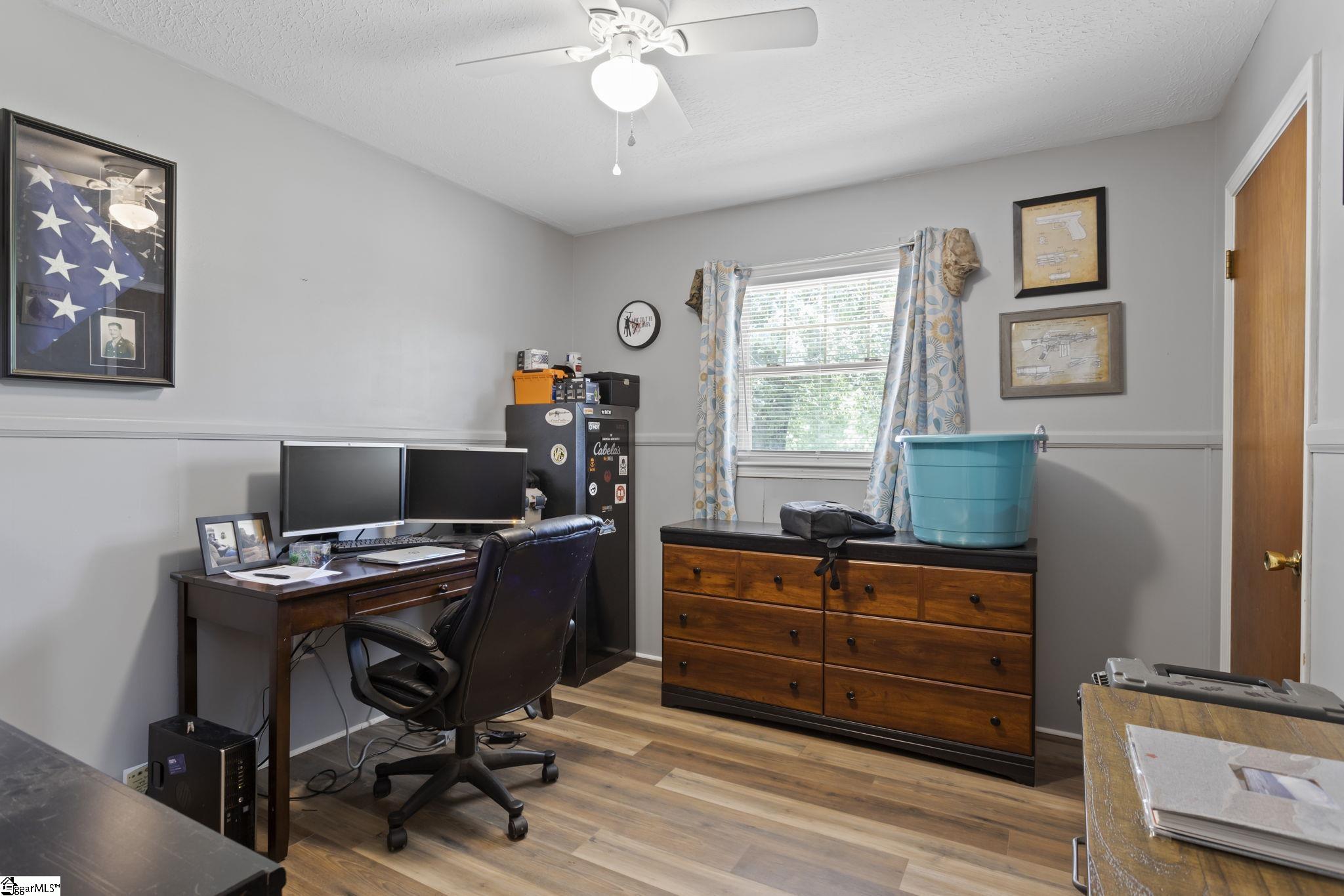 101 Crestview Road Easley, SC 29642 - Photo 8 of 30 Gallery Image 8