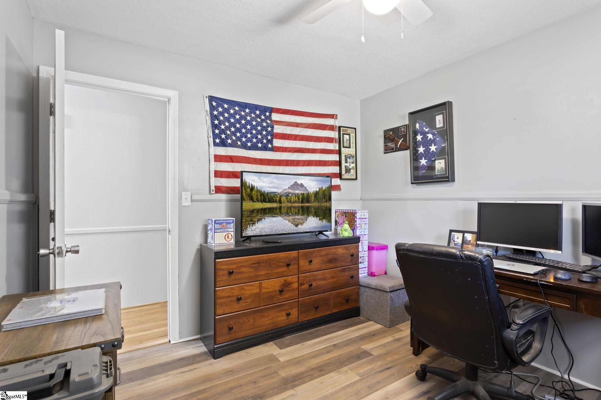 101 Crestview Road Easley, SC 29642 - Photo 9 of 30 Gallery Image 9