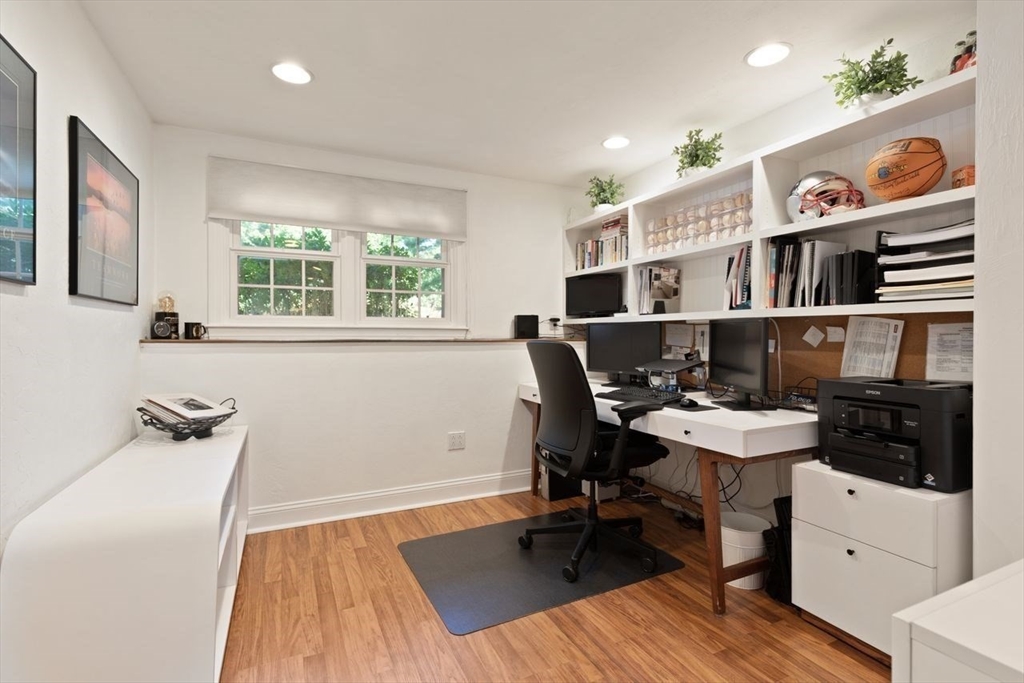 234 Hampton Road Sharon, MA 02067 - Photo 31 of 40 Gallery Image 31