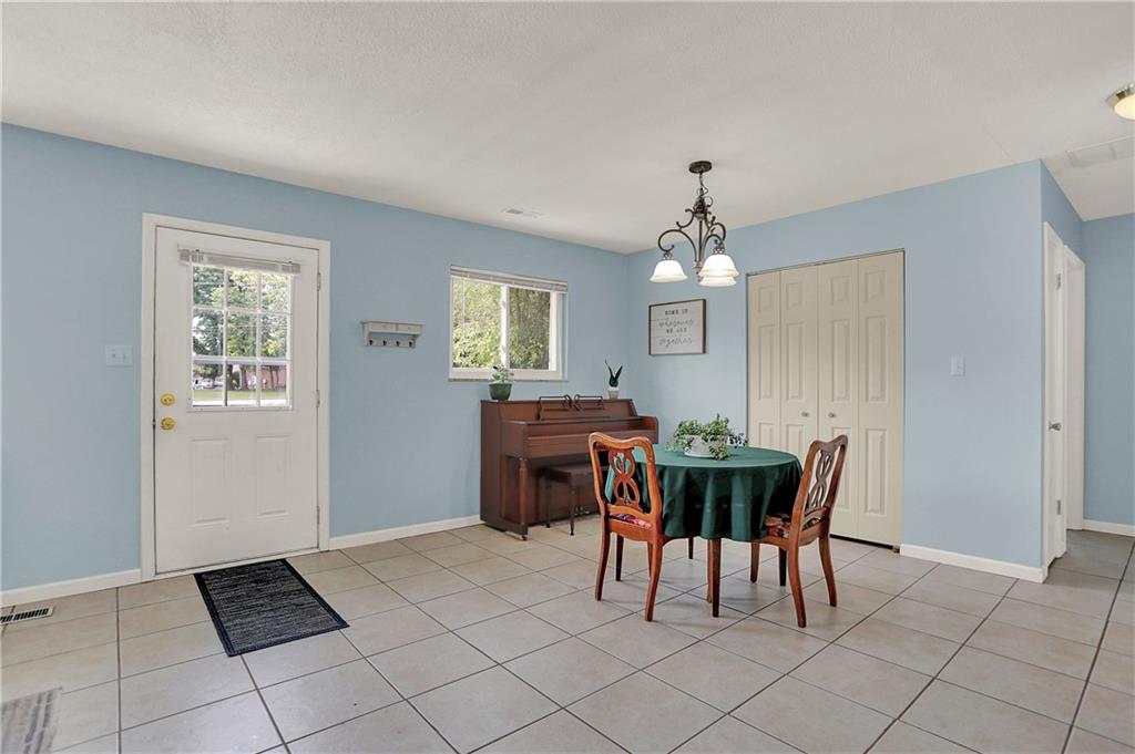 941 South Franklin Road Indianapolis, IN 46239 - Photo 4 of 29 Gallery Image 4