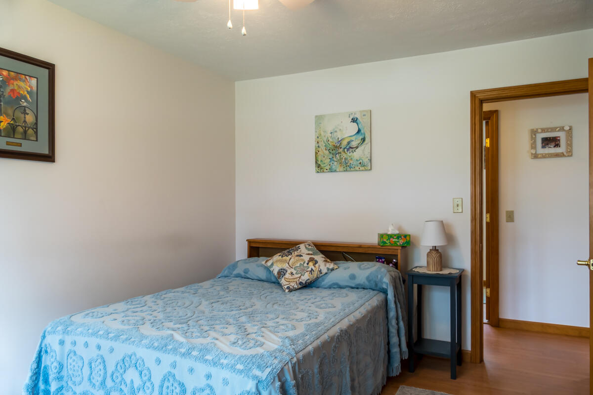 800 North Road Yarmouth, ME 04096 - Photo 23 of 60 32-2nd bedroom (1 of 3)