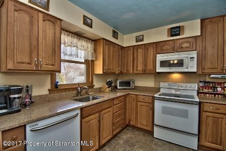 304 Union Street Exeter, PA 18643 - Photo 8 of 30 Gallery Image 8