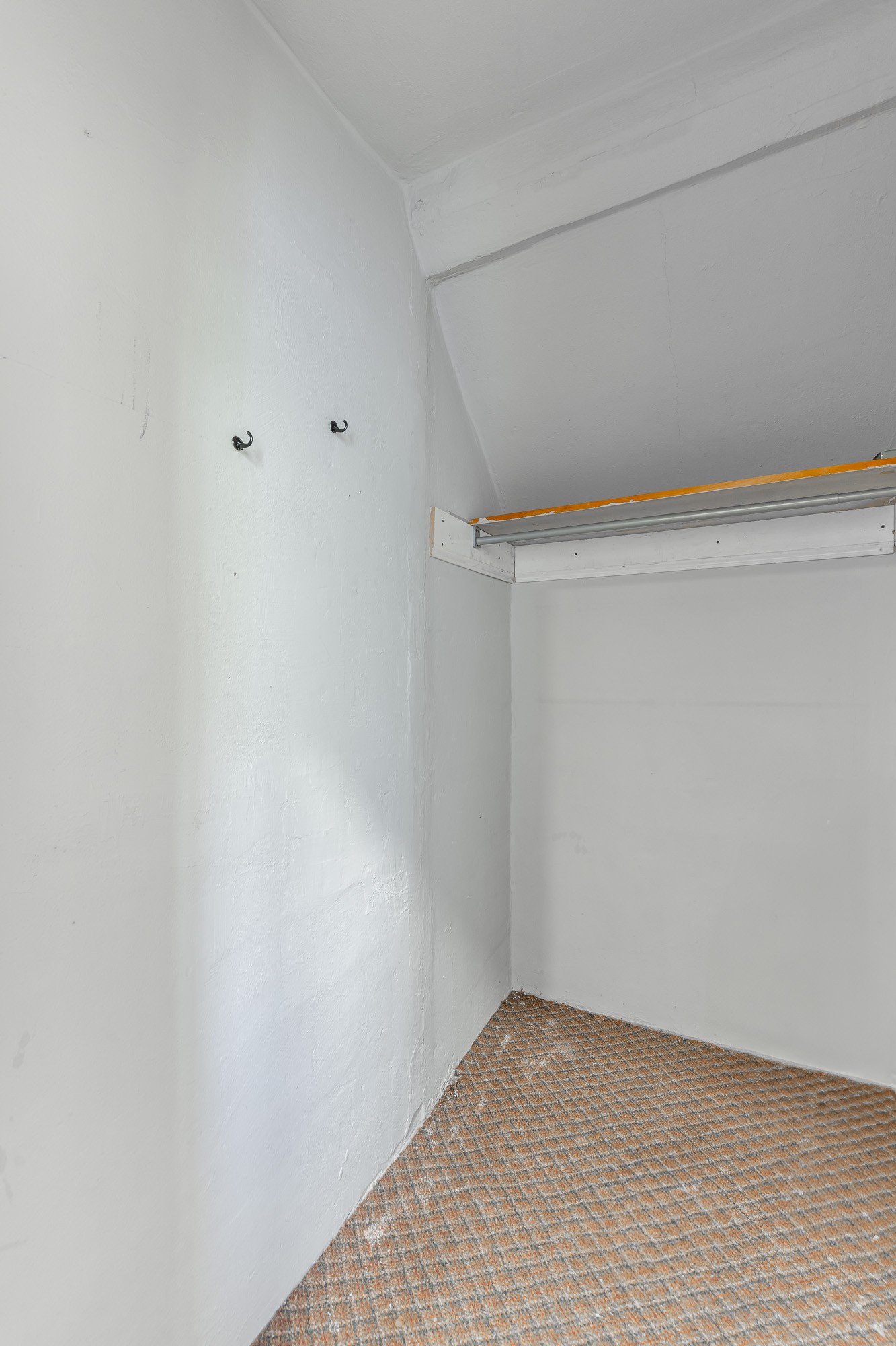 407 Colville Street Chattanooga, TN 37405 - Photo 19 of 50 a view of a room