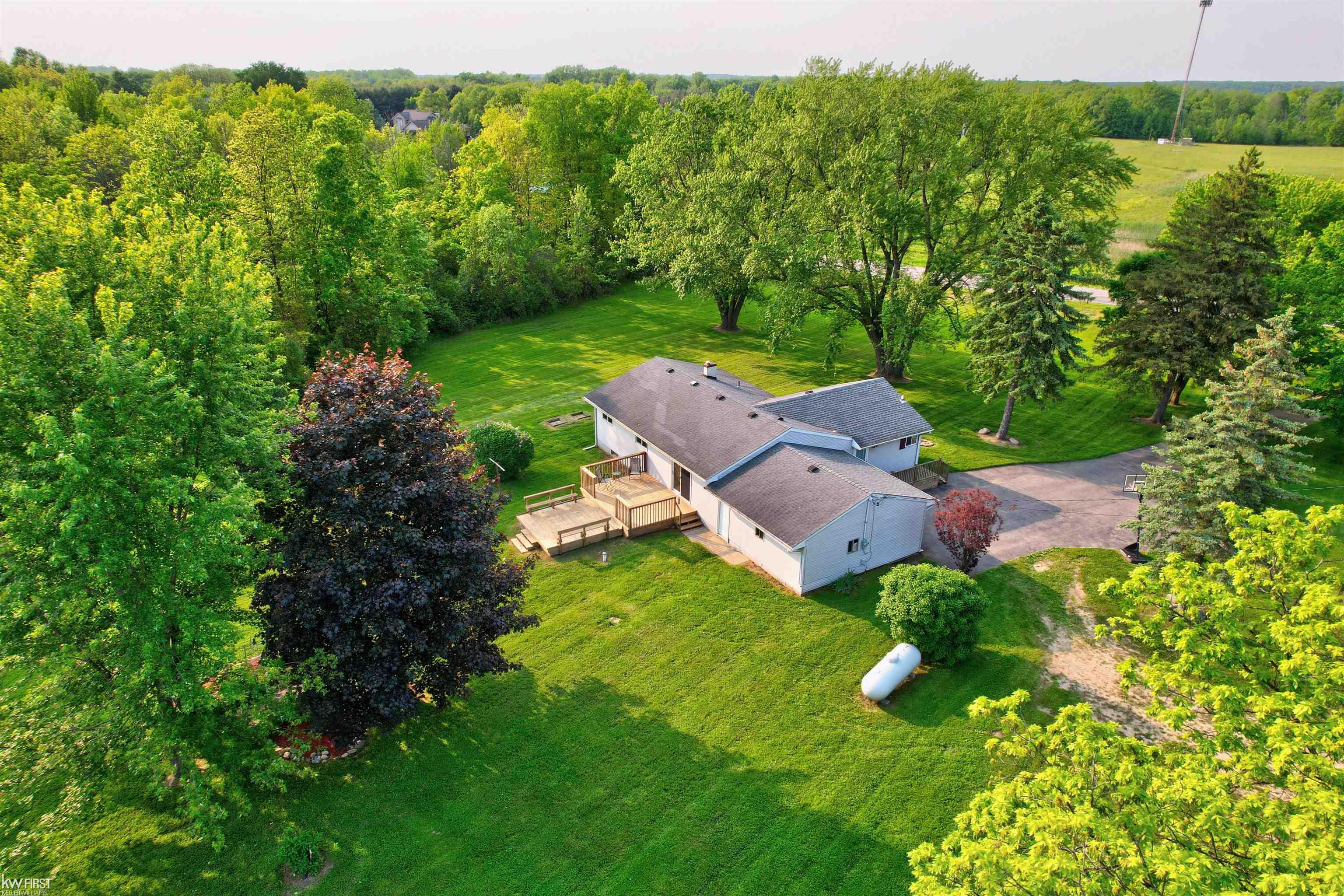 2284 East Frances Road Mount Morris, MI 48458 - Photo 35 of 65 50177089-cf3c8982-52b0-411e-acb2-5a839e5f6399.JPG