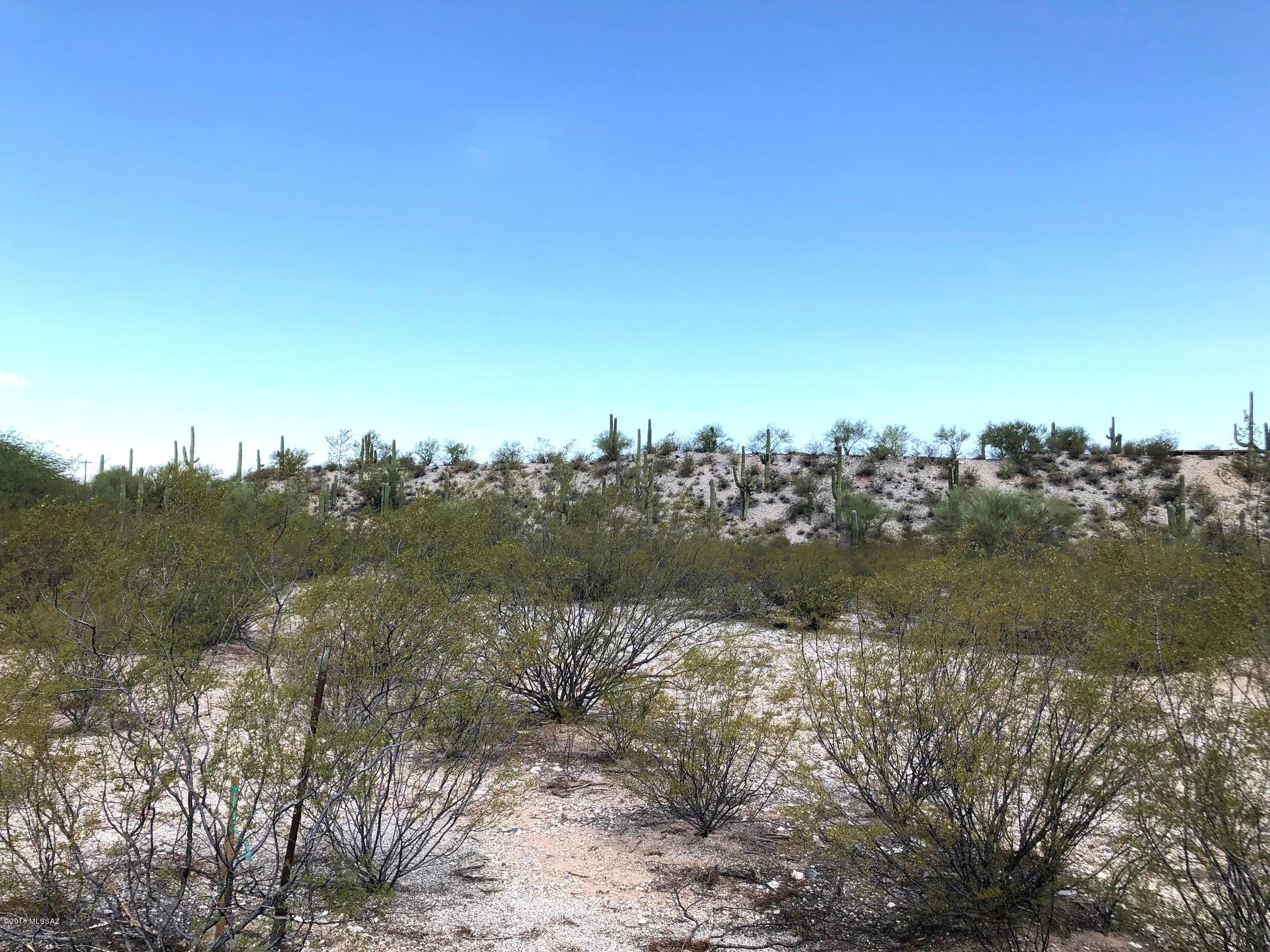 4275 North Country Club Road, Unit B Tucson, AZ 85718 - Photo 11 of 23 Gallery Image 11