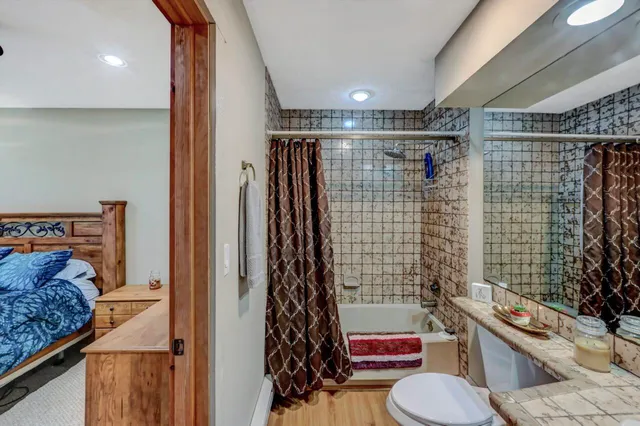 $199,900 | 390 Snow Ridge Cir Lake, Lake Harmony, PA 18624