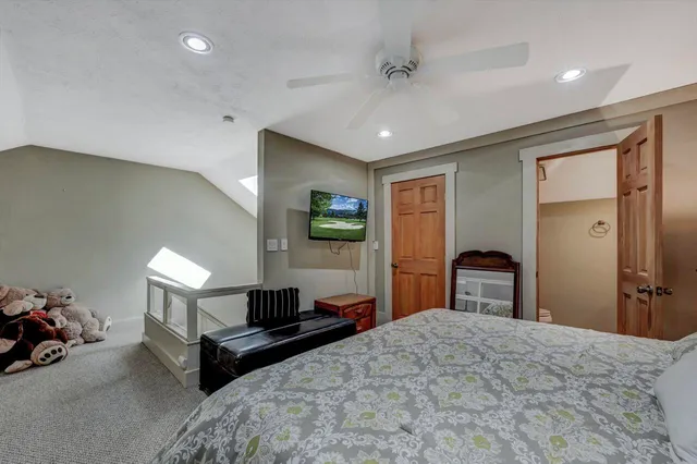 $199,900 | 390 Snow Ridge Cir Lake, Lake Harmony, PA 18624