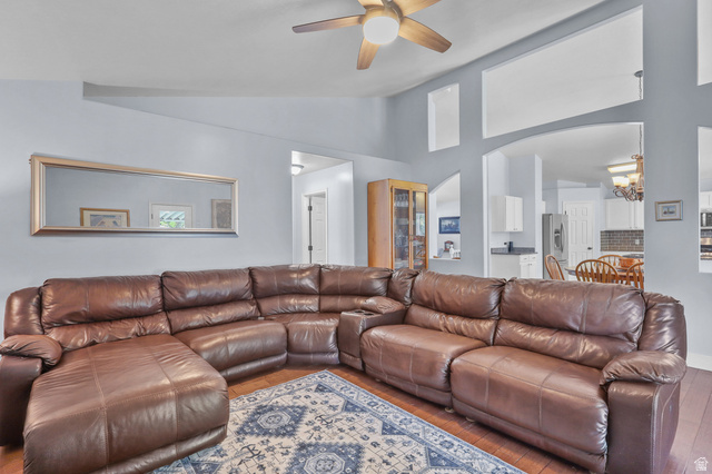 832 East Cedarview Street Tooele, UT 84074 - Photo 18 of 67