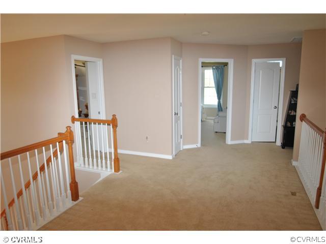 5320 Wellington Ridge Road Henrico, VA 23231 - Photo 20 of 24 Other - Expansive hallway