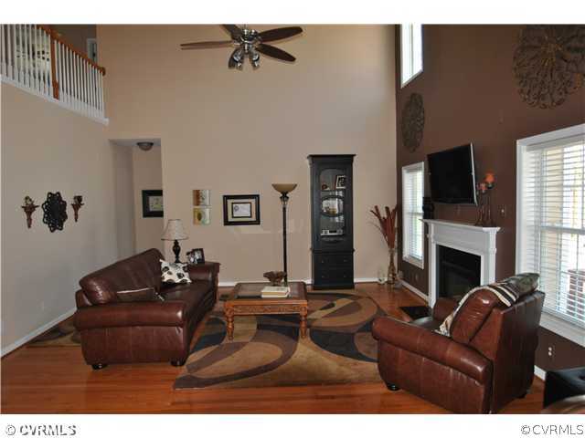 5320 Wellington Ridge Road Henrico, VA 23231 - Photo 8 of 24 Den/Family/Great Room