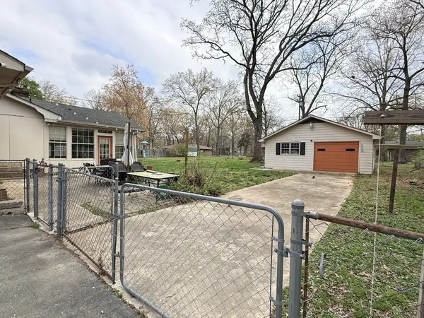 $2,700 | 514 Sharondale Drive, Tullahoma, TN 37388