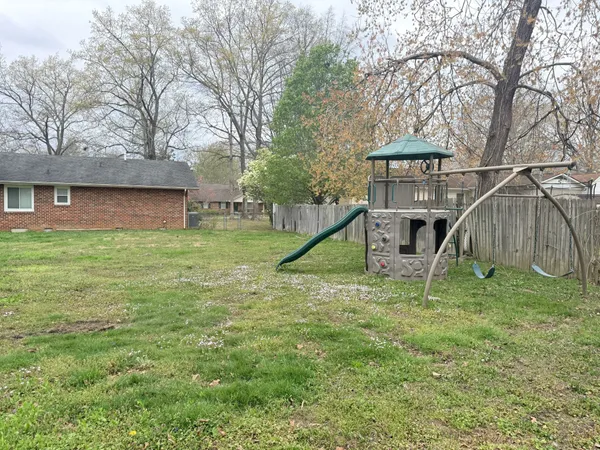 $2,700 | 514 Sharondale Drive, Tullahoma, TN 37388