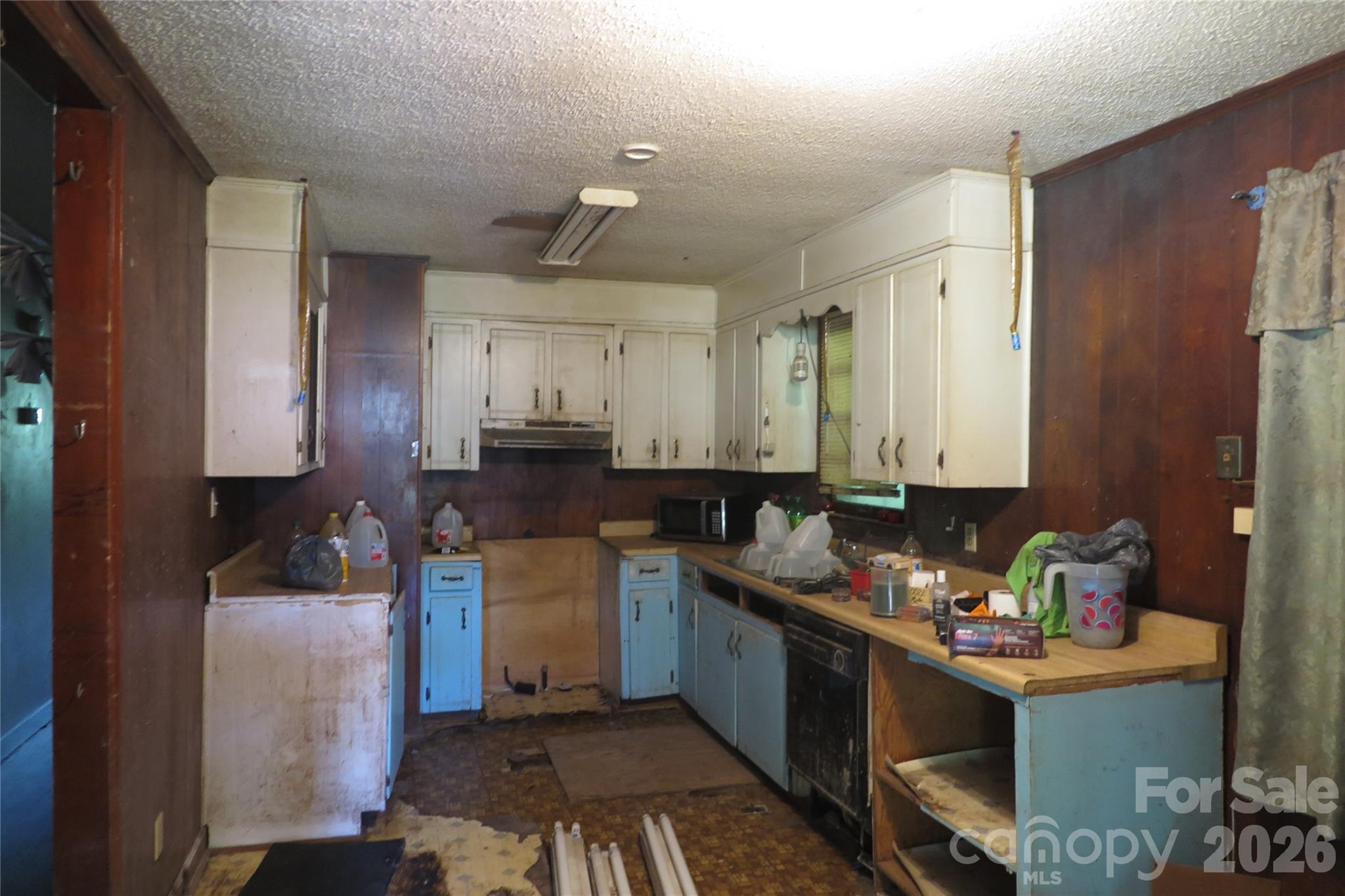 4814 Chapel Grove Road Gastonia, NC 28052 - Photo 3 of 20