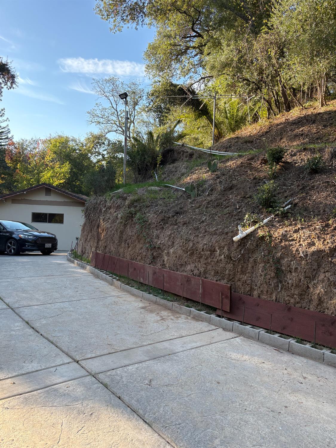 8415 Winding Way Fair Oaks, CA 95628 - Photo 24 of 27 a car parked on the side of the road