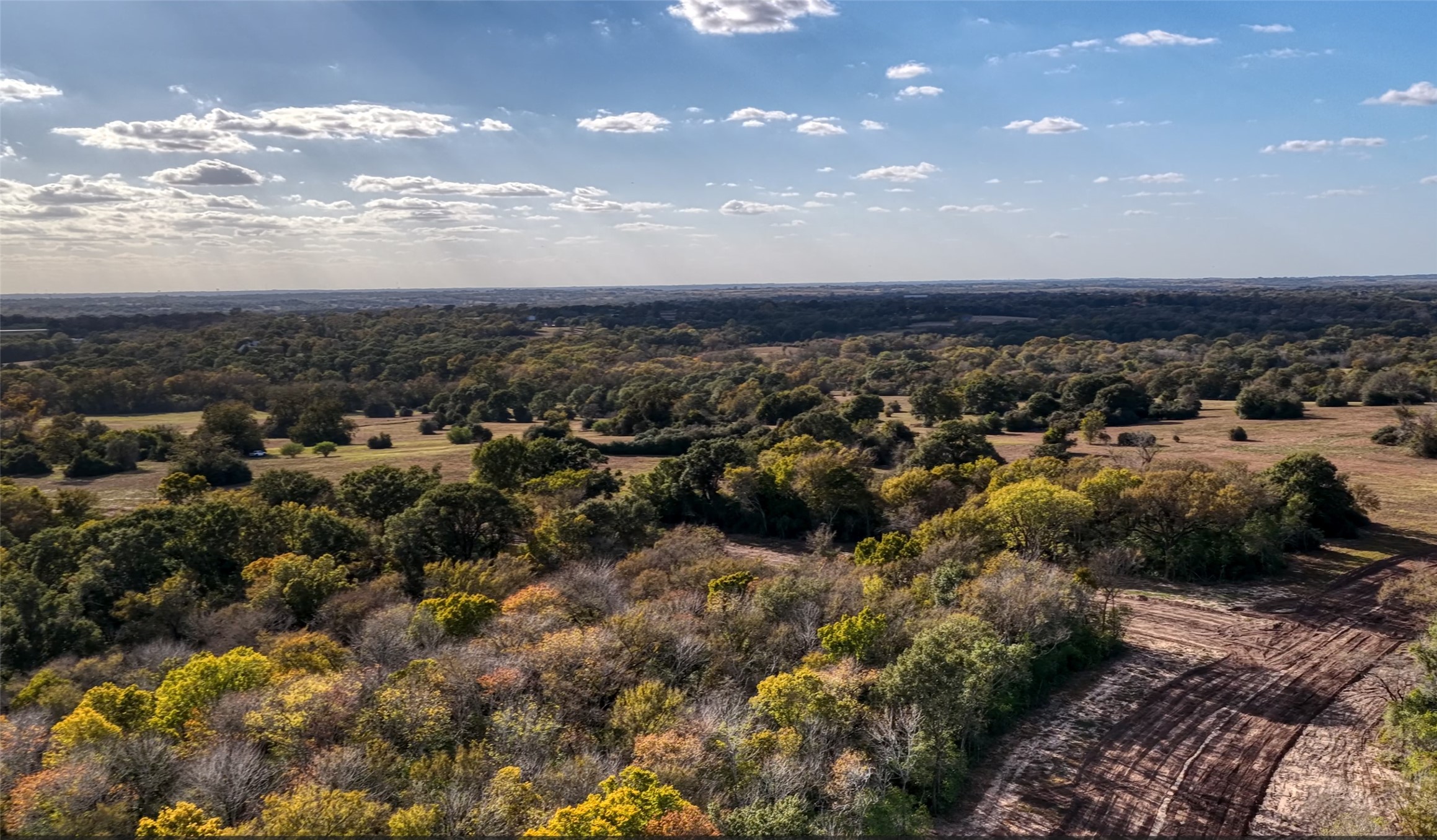 8 Windmill Ridge Brenham, TX 77833 - Photo 7 of 9 a view of a city
