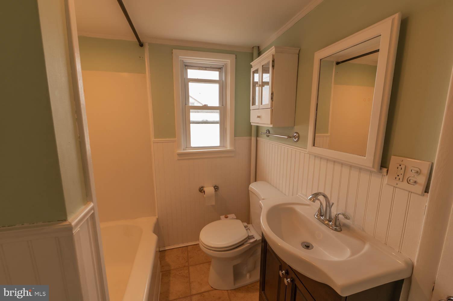 3950 Main Road West Emmaus, PA 18049 - Photo 14 of 25