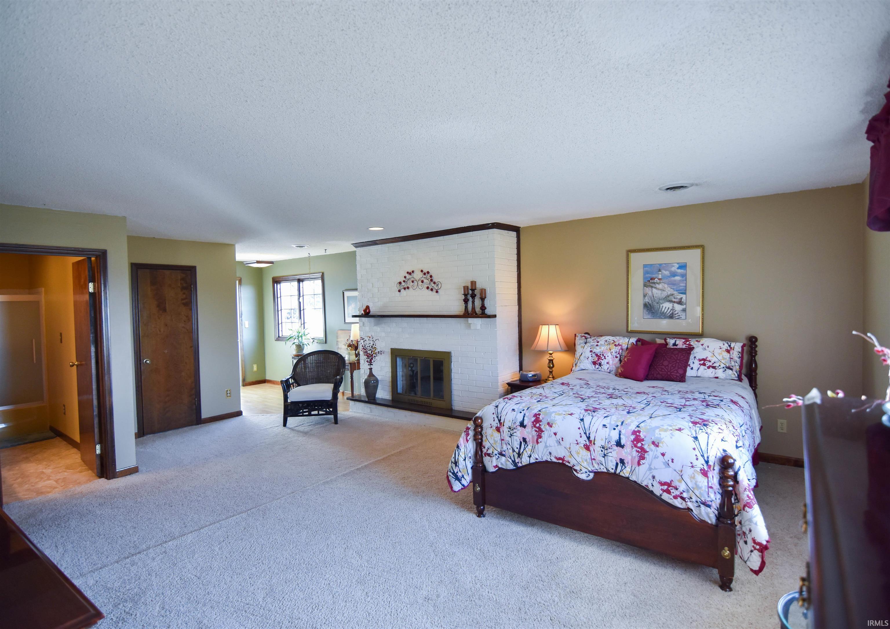 11088 Owensville Road Haubstadt, IN 47639 - Photo 14 of 36